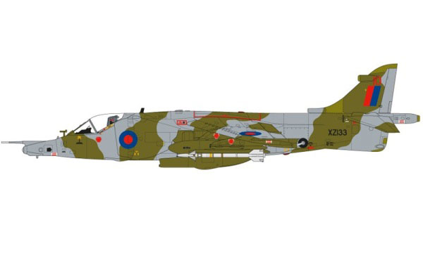 22-HN-Ac-Airfix-Hawker-Siddeley-Harrier-GR.3-1.72