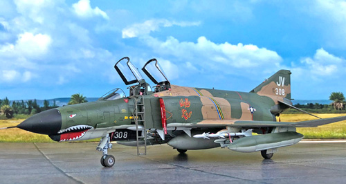 Zoukei-Mura F-4E Phantom II Tidlig 1:48