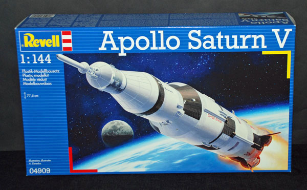 1-HN-Ac-Revell-Apollo-Saturno-V-1.144