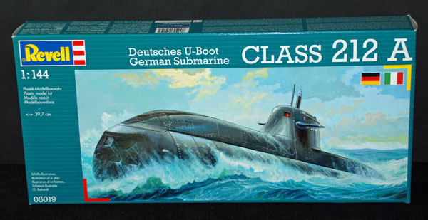 Revell 德國U-Boat Class 212 A 1:144 - 現在比例建模