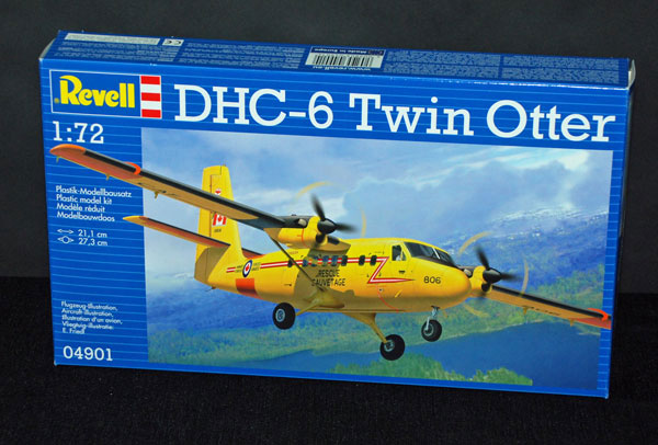 1-HN-Ac-Revell-DHC-6-แฝดนาก-1.72