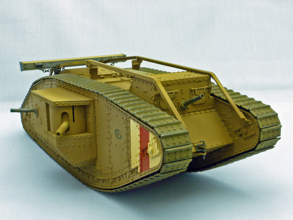 0 BN Ar Tamiya בריטיש WWI Tank MkIV Male JS 1.35 Pt1