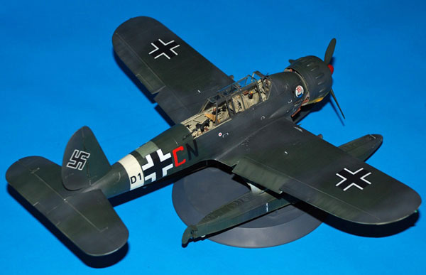 2-HN-Ac-Revell-Arado-Ar-196B-1.32