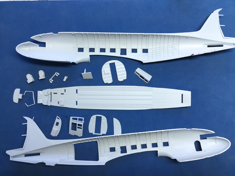 3-एचएन-एसी-किट-एयरफिक्स-डगलस-डकोटा-एमके-iv-1-72