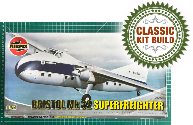 Airfix Bristol ประเภท 170 Mk.32 Superfreighter 1: 72