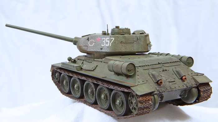 Ryefield modell T-34/85 modell 1944 nr. 174 fabrikk 1:35